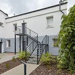 Starolecka Apartment With Mezzanine