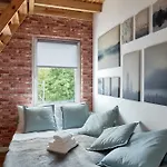 Starolecka Apartment With Mezzanine
